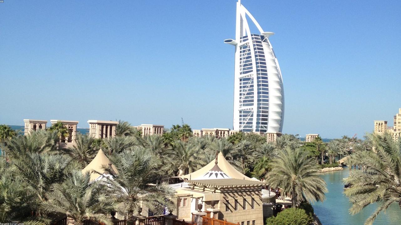 Dubai Luxury Panorama