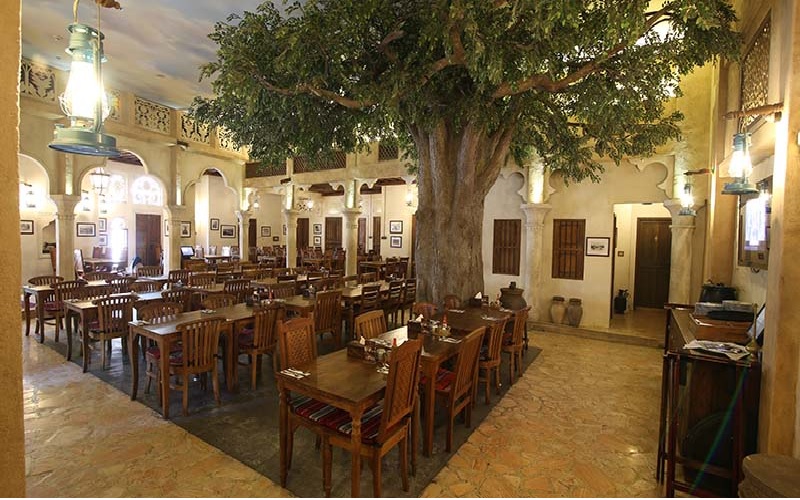 رستوران Al Fanar