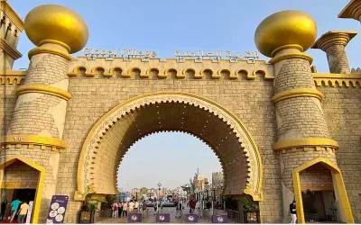 زمان‌ بندی بهترین روزها برای بازدید از گلوبال ویلیج دبی در سال 2025