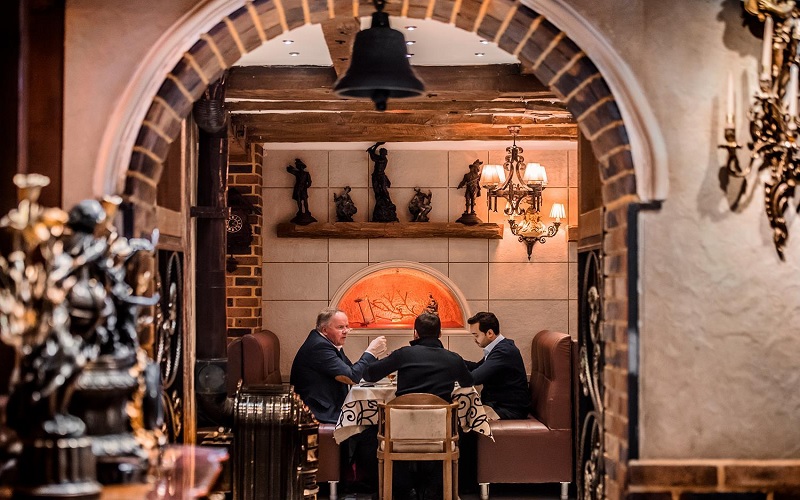  رستوران نایب