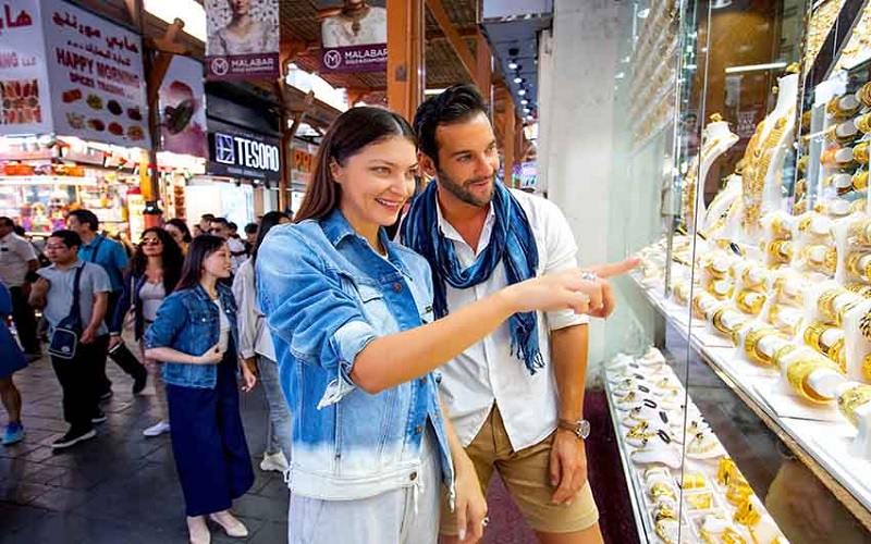 طلا و جواهرات: