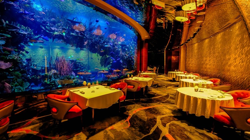 رستوران زیر آب Al Mahara