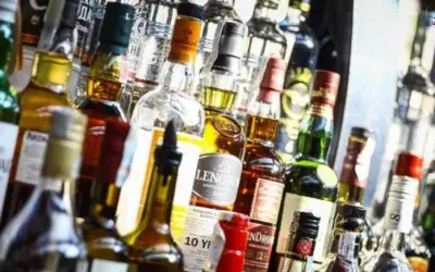 قوانین مشروبات الکلی در دبی