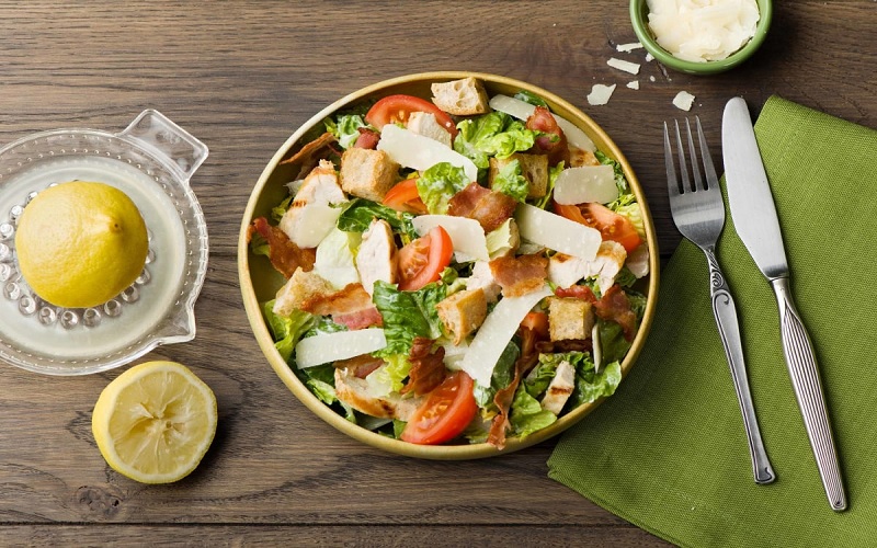 هزینه غذا در رستوران‌های میان‌رده