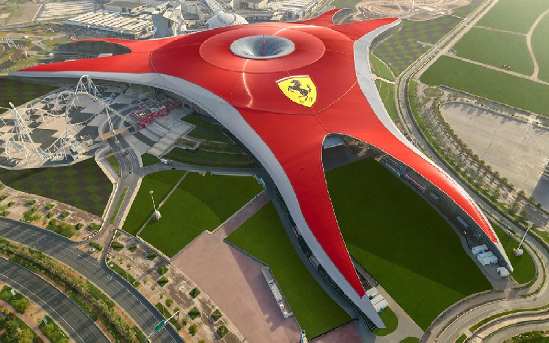 پارک تفریحی فراری ورلد (Ferrari World)