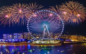 معرفی بهترین تفریحات شبانه دبی؛ از آسمان‌ خراش‌ های نورانی تا سواحل رویایی