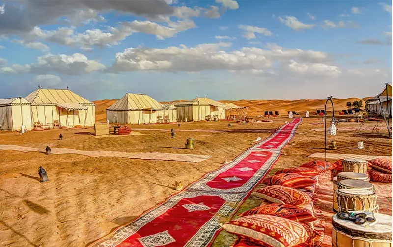 کمپینگ در کویر دبی