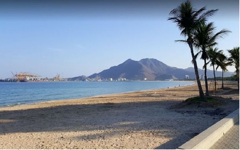 آب و هوای خور و فکان 