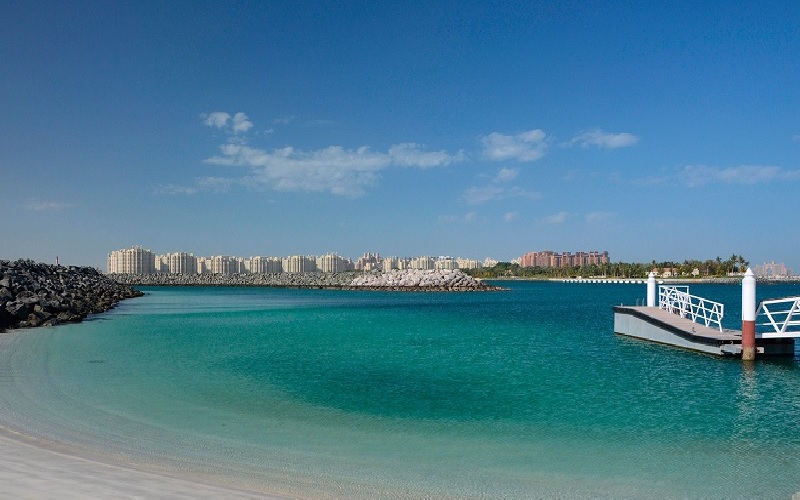 بلک پالاس بیچ (Black Palace Beach) 