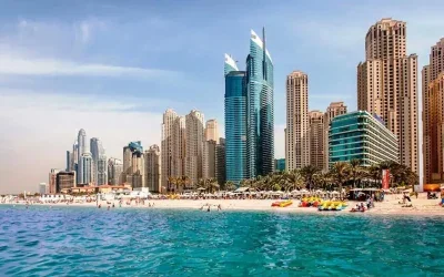 سواحل آزاد دبی: قوانین، شنا و آفتاب گرفتن در این سواحل