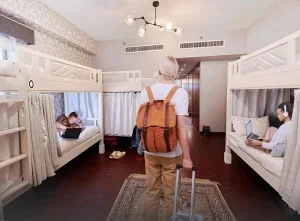 راهنمای جامع اجاره هاستل در دبی