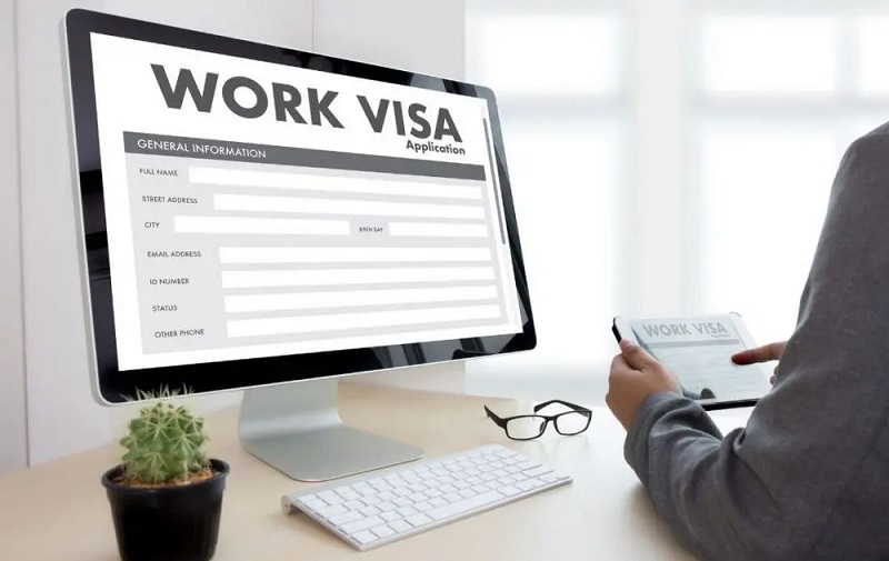 ویزای کار دبی