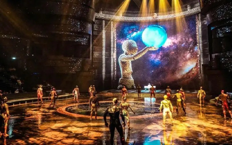 نمایش لاپرل دبی - تصویر گالری 3