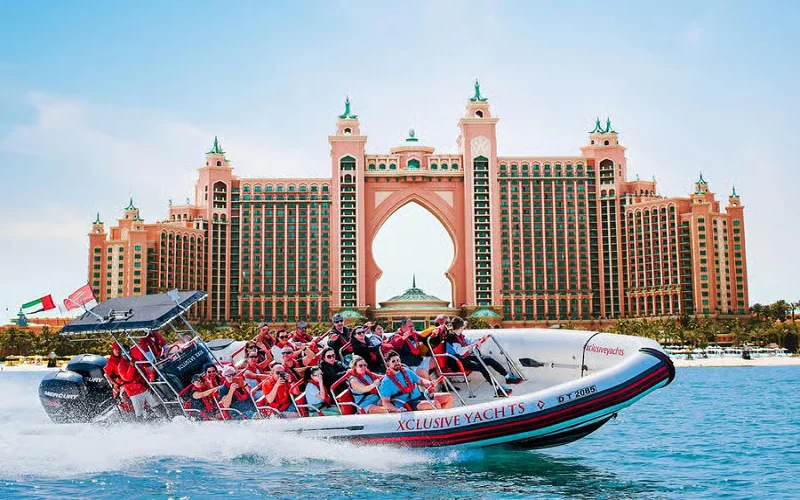 قایق تندرو دبی