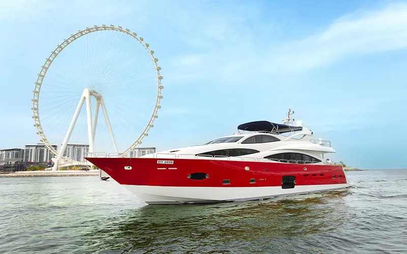 گشت دریایی با یات اسکای واکر