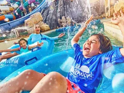 پارک آبی یاس