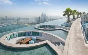 استخر اینفینیتی دبی