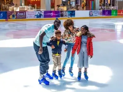 اسکیت روی یخ در دبی